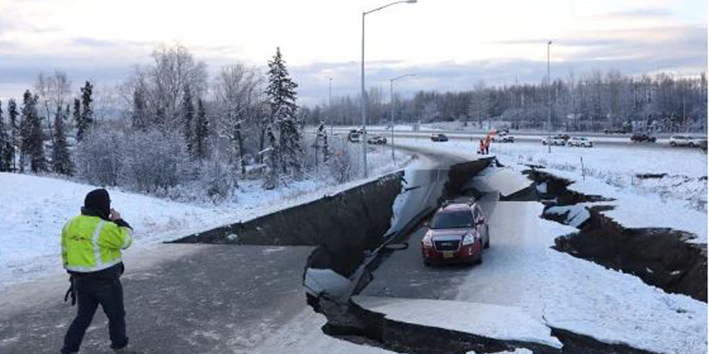 अलास्कामा ७.३ म्याग्निच्युडको भूकम्प